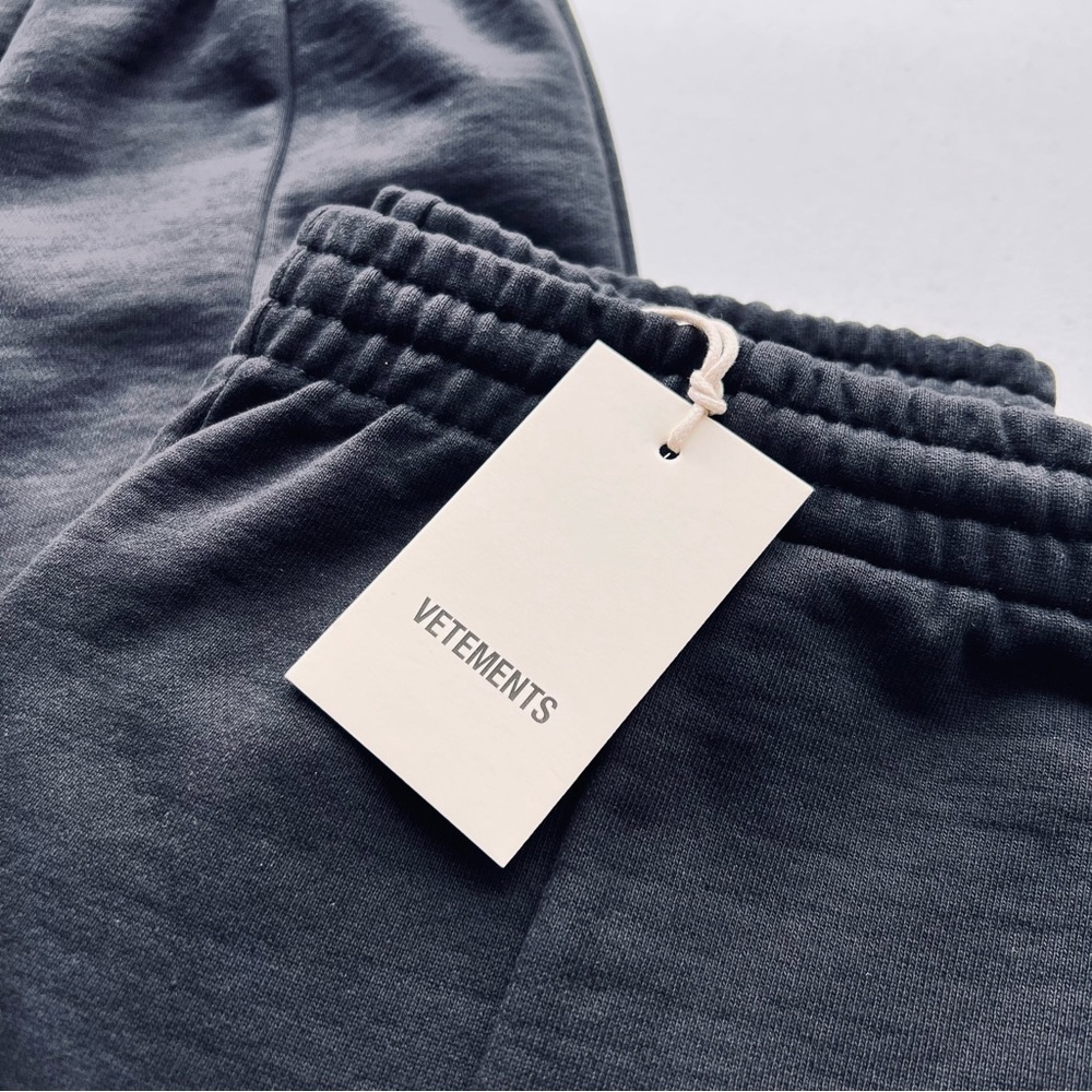 Sold Vetements Luxury Smart Track Trousers Sweatpants Medium NWT - Picture 10 of 16